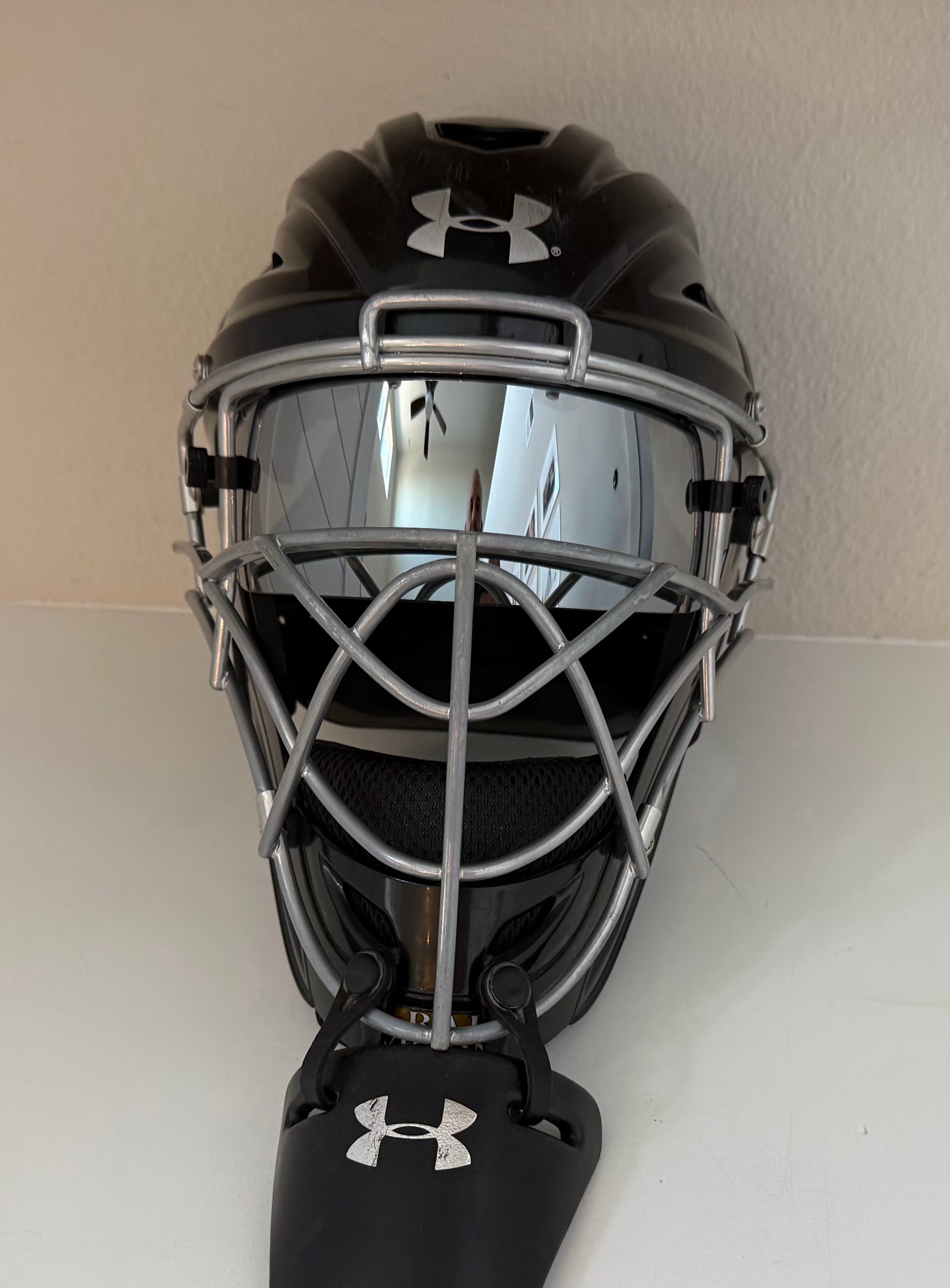 UNDER ARMOUR FOOTBALL VISOR グレー Under Armour 2.0 Visor - Silver Grey – Green Gridiron, Inc.